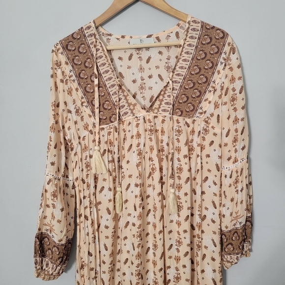 The Fox and The Mermaid Boho Southwestern Print Ximena Dress in Coconut - Picture 4 of 16